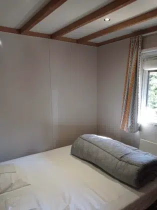 Nos locatifs 24 cannelle chambre 1