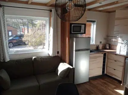 Nos locatifs 23 cannelle salon